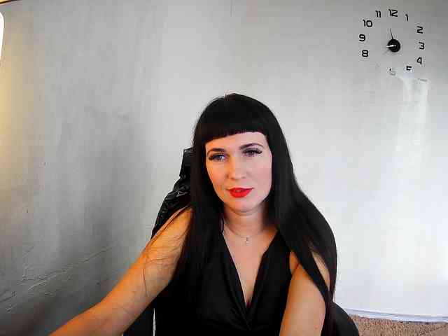 LindaElosiMilf webcam