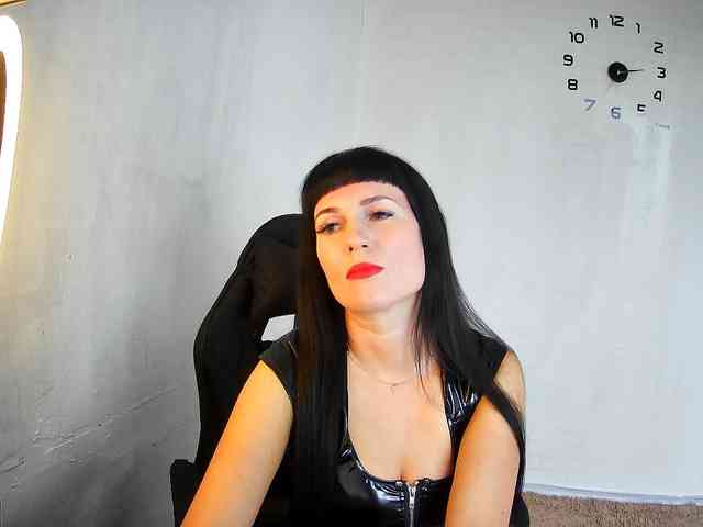 LindaElosiMilf webcam