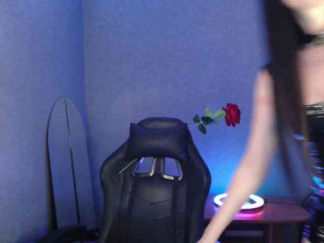 LindaElosiMilf webcam