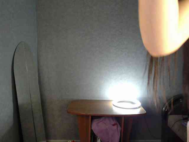 LindaElosiMilf webcam