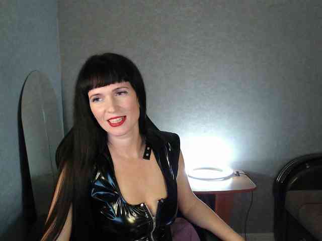 LindaElosiMilf webcam
