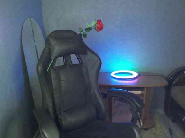 LindaElosiMilf webcam