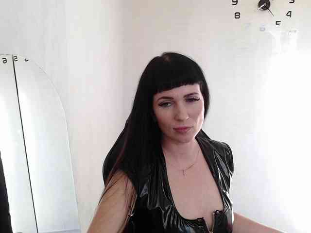 LindaElosiMilf webcam