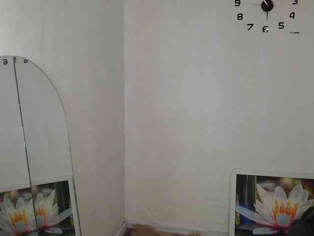 LindaElosiMilf webcam