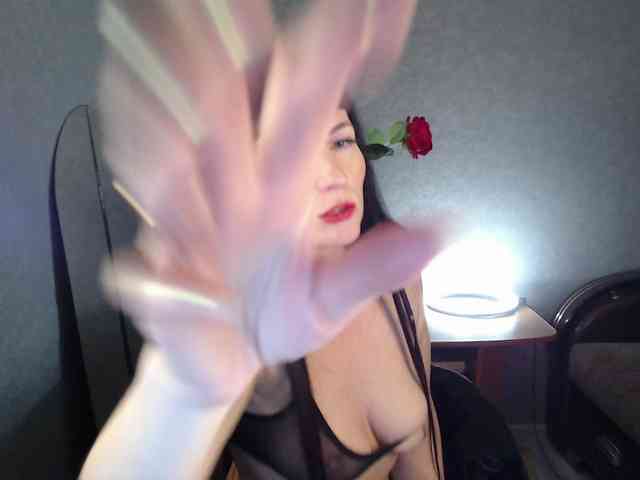 LindaElosiMilf webcam