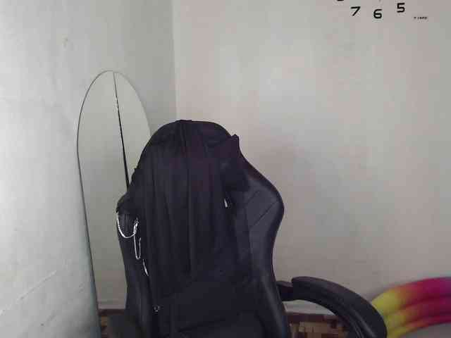 LindaElosiMilf webcam