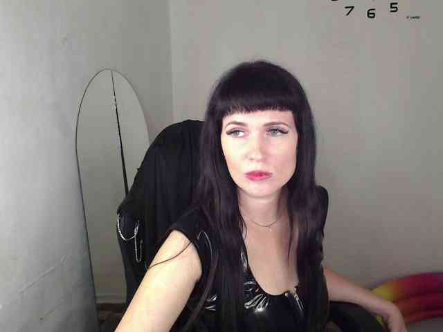 LindaElosiMilf webcam