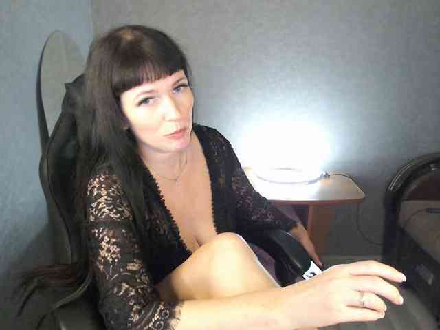 LindaElosiMilf webcam
