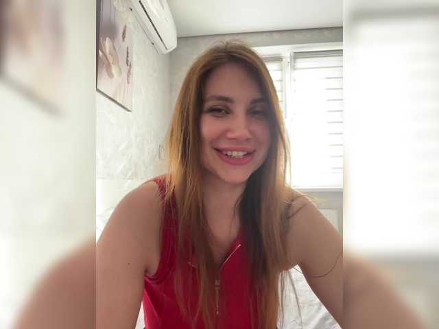 -LeiaProseccina-'s BongaCams show and profile