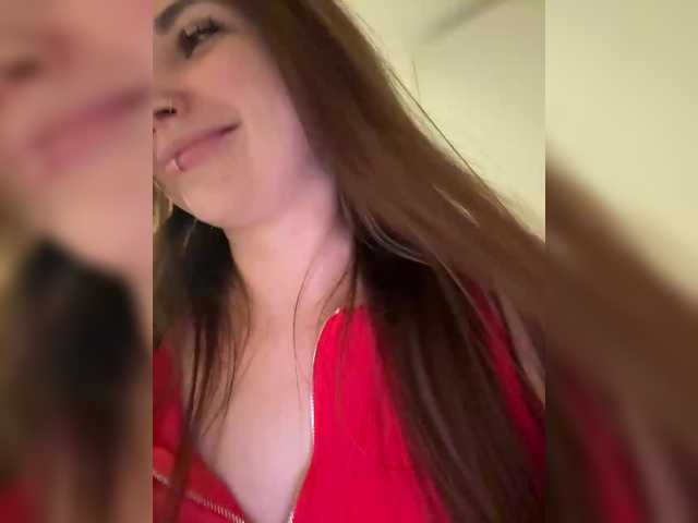 -LeiaProseccina- - the steamiest escort on camera for your joy -LeiaProseccina- from BongaCams