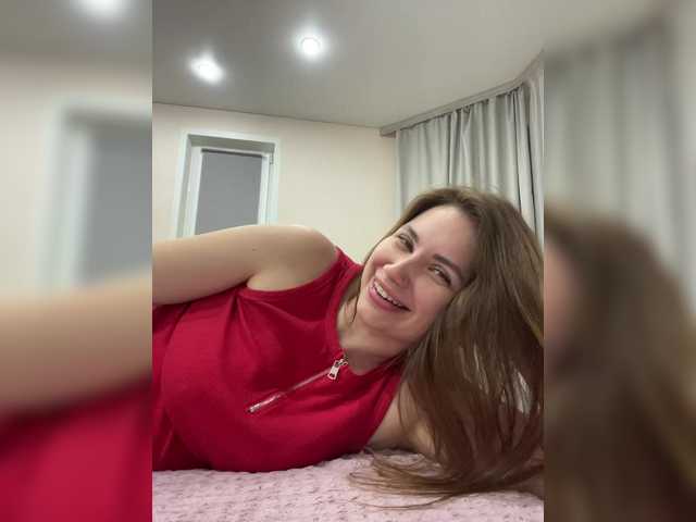 -LeiaProseccina-'s BongaCams show and profile