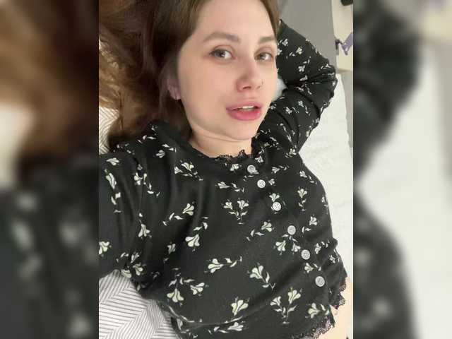 -LeiaProseccina-'s BongaCams show and profile