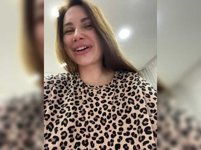 -LeiaProseccina- — 25   . 38  = 10   