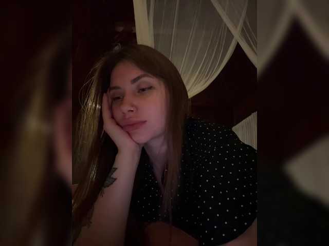 -LeiaProseccina-'s BongaCams show and profile