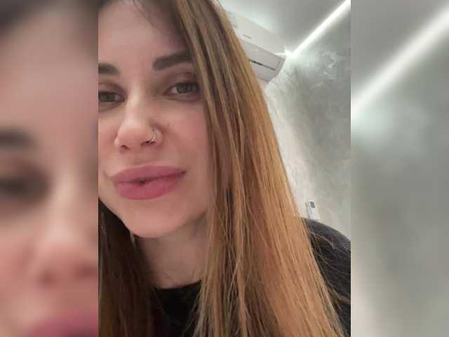 -LeiaProseccina-'s BongaCams profile