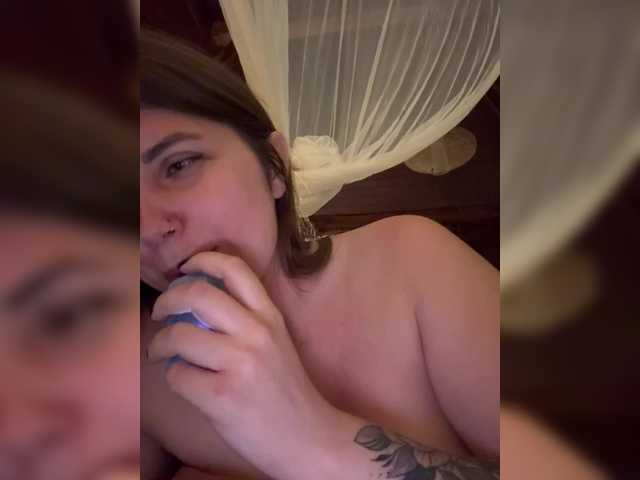 -LeiaProseccina-'s BongaCams show and profile