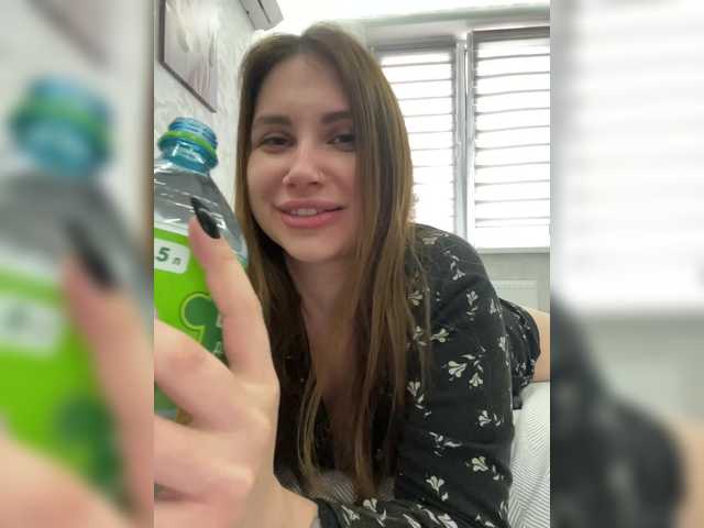 -LeiaProseccina-'s BongaCams show and profile