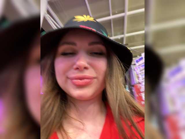 -LeiaProseccina- from BongaCams is Freechat
