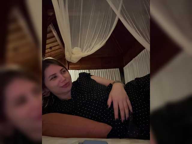 -LeiaProseccina-'s BongaCams show and profile