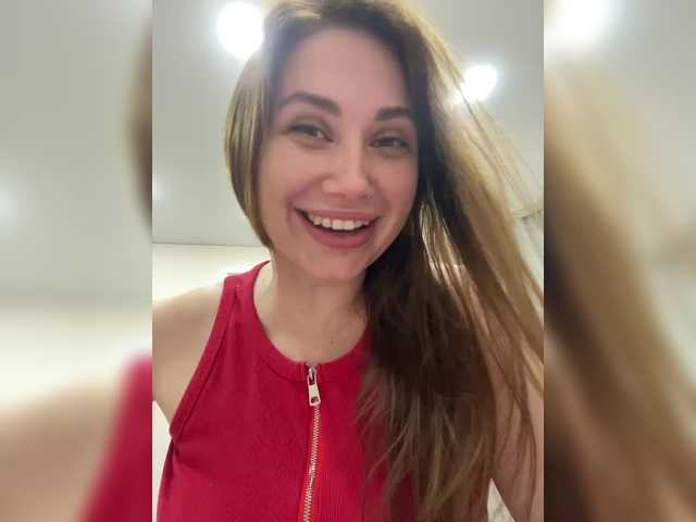 -LeiaProseccina-'s BongaCams show and profile