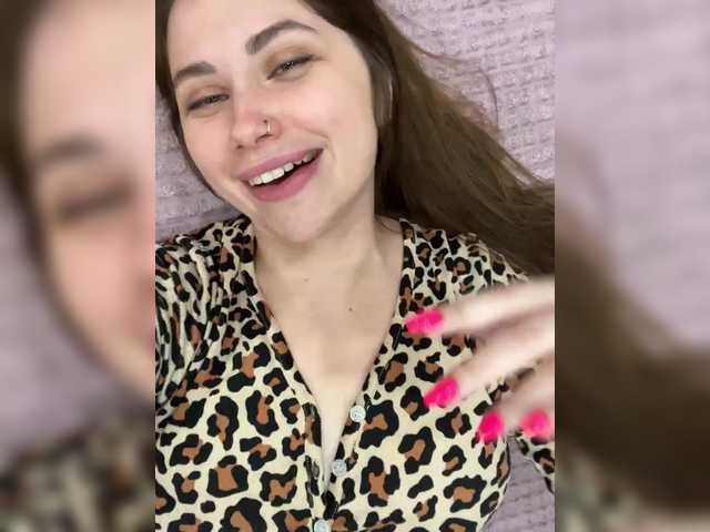 -LeiaProseccina-'s BongaCams show and profile