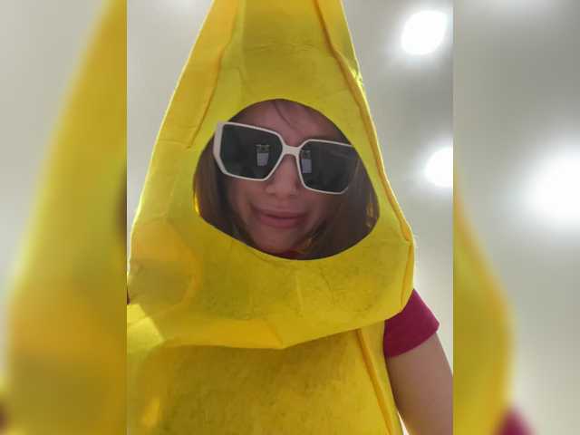 -LeiaProseccina-'s BongaCams show and profile