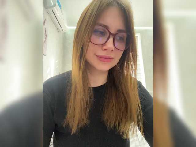 -LeiaProseccina-'s BongaCams show and profile