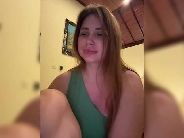 -LeiaProseccina-'s BongaCams show and profile