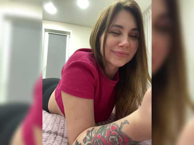 -LeiaProseccina-'s BongaCams show and profile