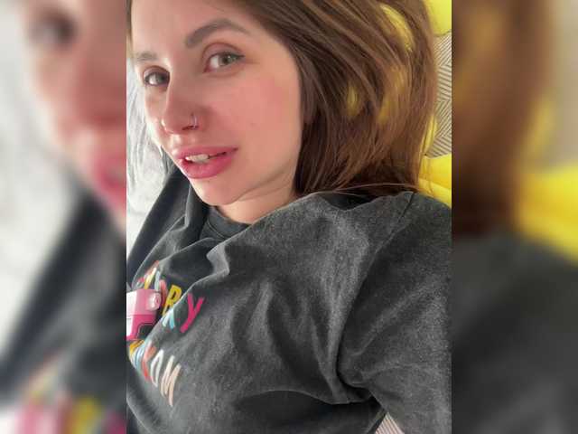 -LeiaProseccina-'s BongaCams show and profile