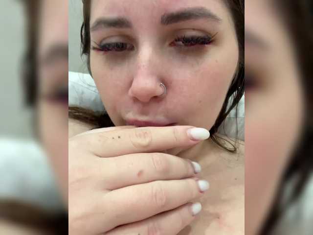 go to chat with -LeiaProseccina-