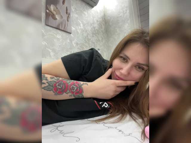 -LeiaProseccina-'s BongaCams profile