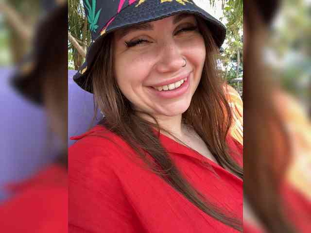 -LeiaProseccina-'s webcam live show