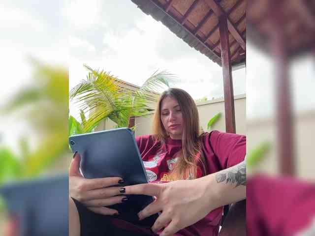 -LeiaProseccina- -LeiaProseccina-