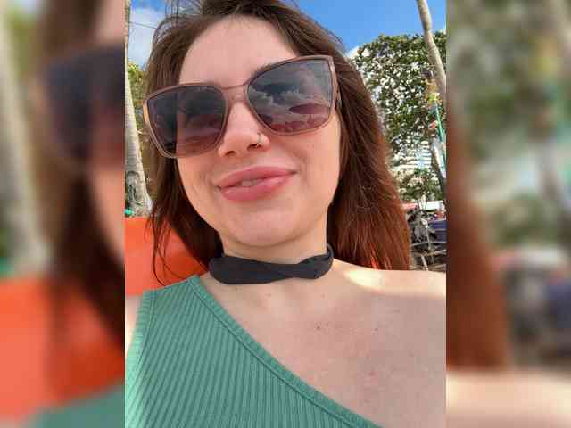 -LeiaProseccina-'s webcam live show