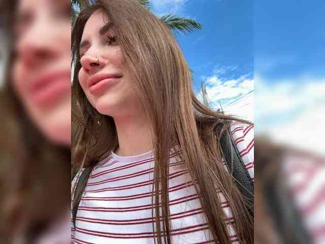 -LeiaProseccina-'s webcam live show