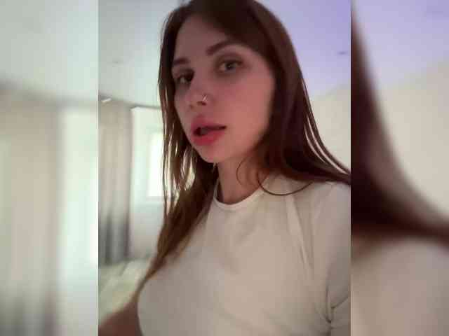 online nude chatroom Girls-Leia