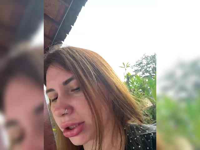 LeiaProseccina webcam