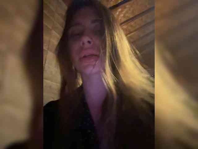 LeiaProseccina webcam