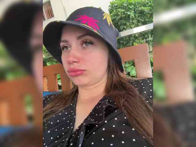 -LeiaProseccina-'s webcam live show