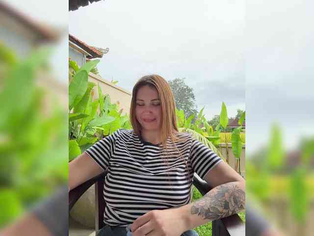 LeiaProseccina webcam