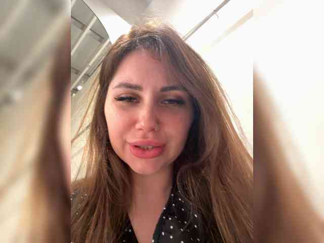 -LeiaProseccina-'s webcam live show