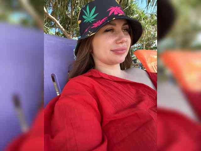 -LeiaProseccina-'s webcam live show