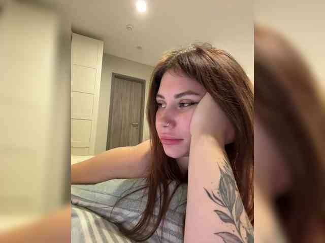 LeiaProseccina webcam