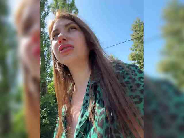 Girls-Leia webcam