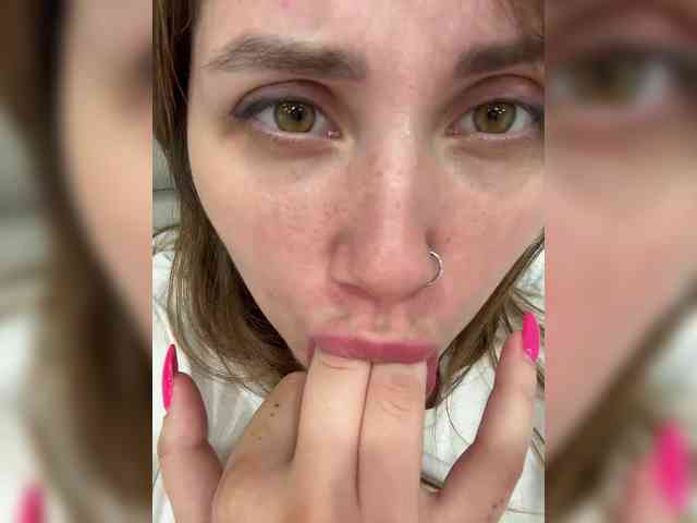 hidden web cam Girls-Leia