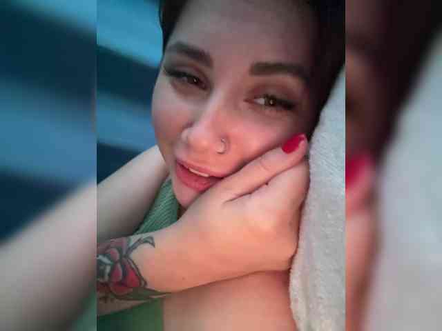 LeiaProseccina webcam