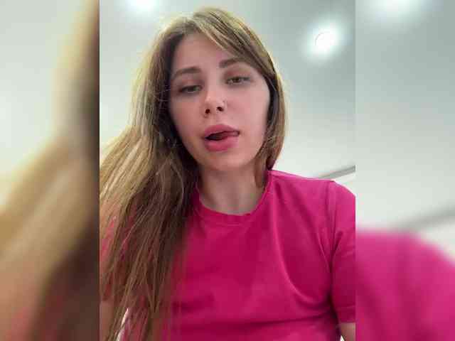 Girls-Leia Live Webcam on BongaCams