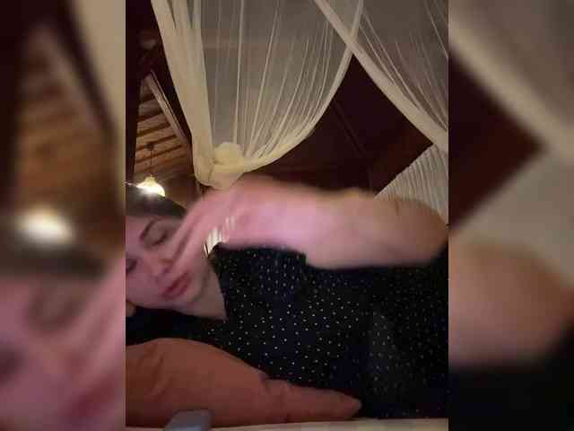 LeiaProseccina webcam