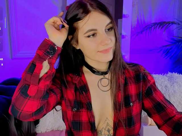 KellyMiller's BongaCams show and profile